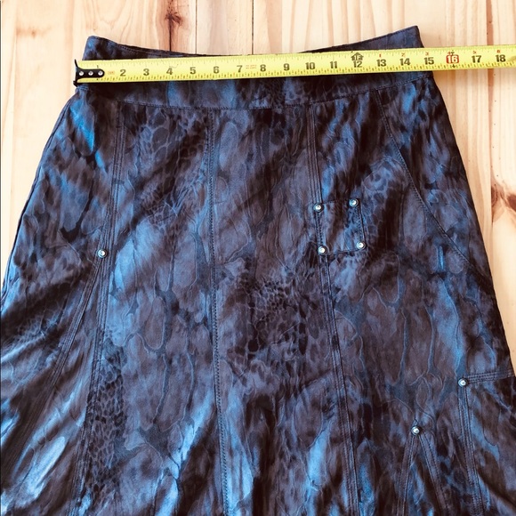 Simon Chang Brown Animal Print 4 Skirt Fit Arriere Back Contrast - Picture 3 of 15